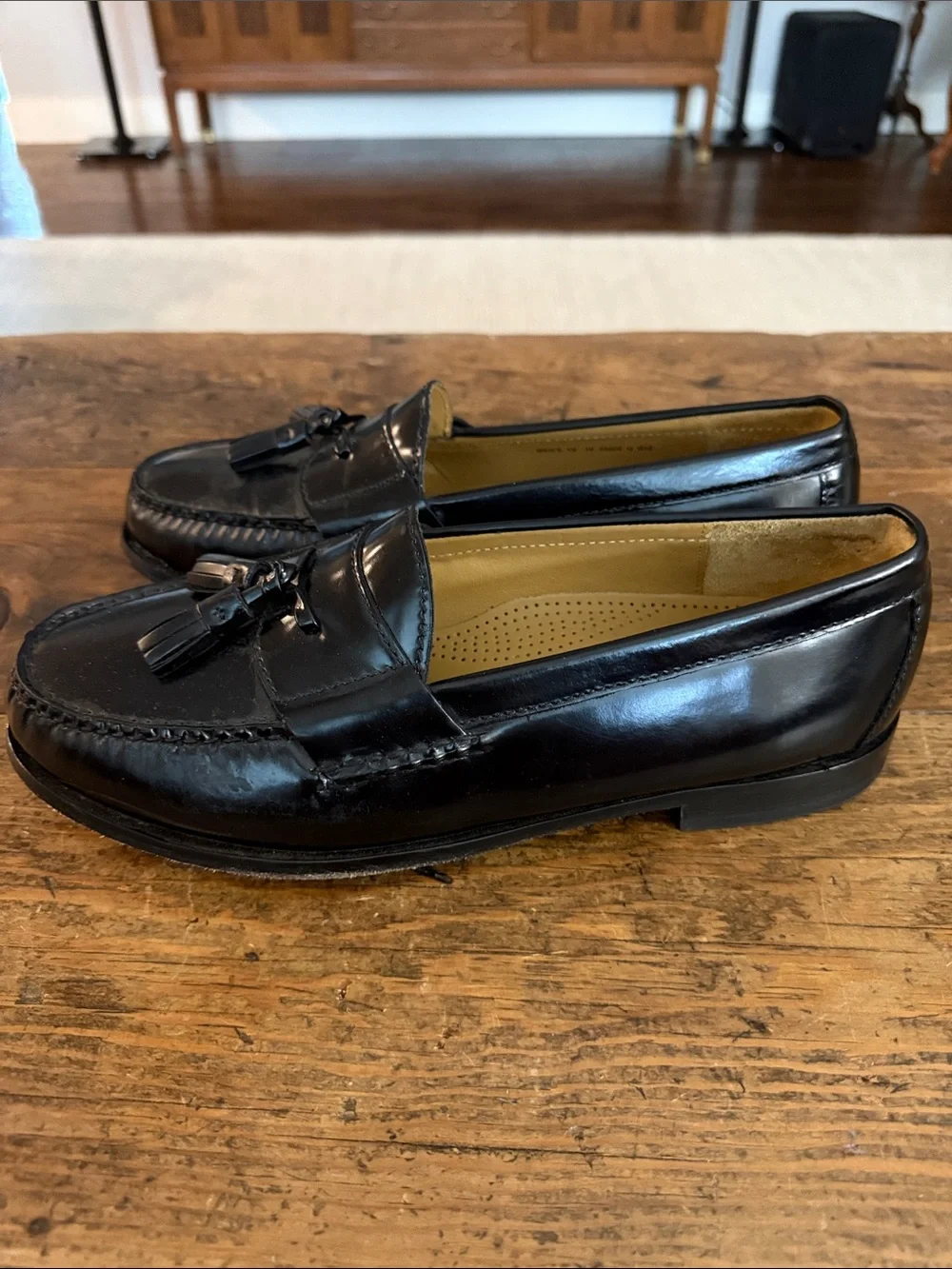 Cole Haan Black Leather Pinch Tassle Loafers Size 10